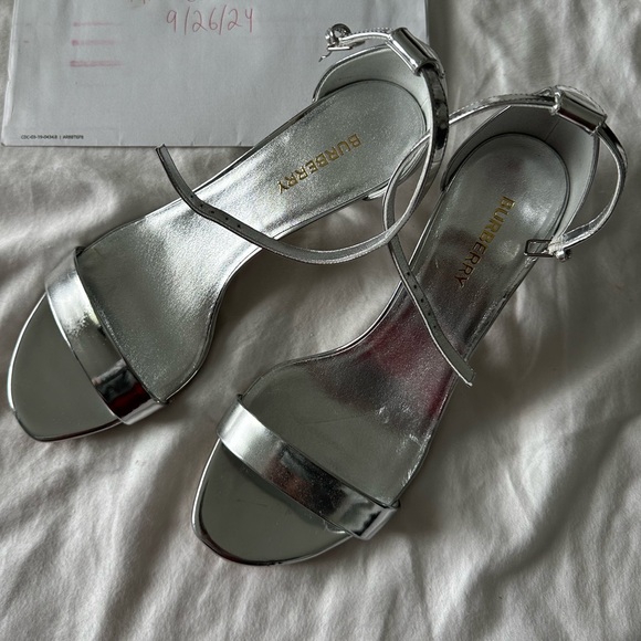 Silver chrome Burberry sandals with heel size 39 unworn - Picture 1 of 4